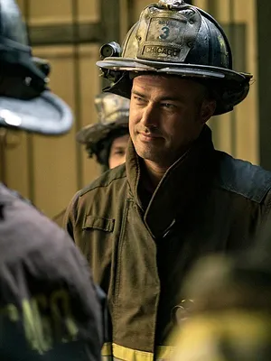 Chicago Fire S7 E1
