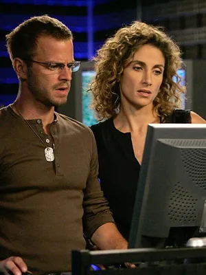 Les experts : Manhattan S3 E5