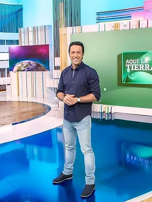 Aquí la tierra