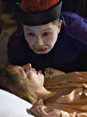 Suceurs de sang : Une comédie marxiste de vampires