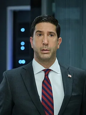 Intelligence S2 E1