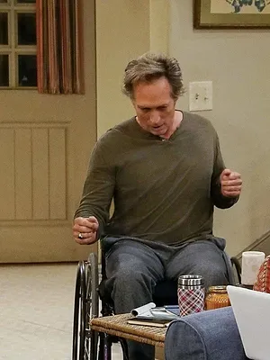 Mom S4 E22