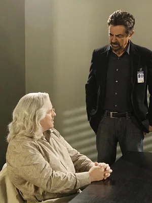 Esprits criminels S6 E2