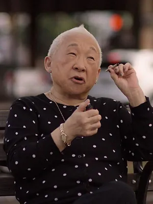 Awkwafina Is Nora from Queens S3 E1