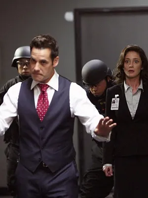 Heroes S3 E16