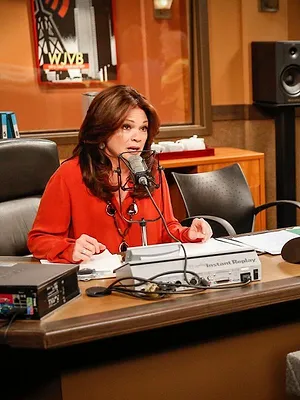 Hot in Cleveland S5 E7