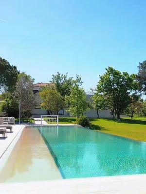 Travaux XXL : piscines et lagons