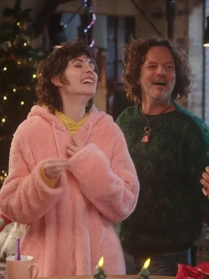 Scènes de ménages : un Noël complètement givré