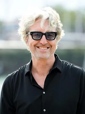 Ici tout commence S6 E1329