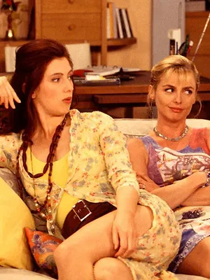 Les nouvelles filles d'à côté S1 E34