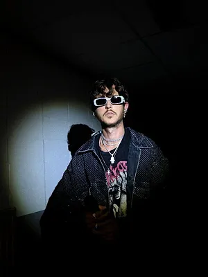 Warrior, a short documentary by Oscar and the Wolf