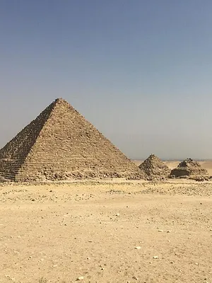 Pyramides : les mystères révélés