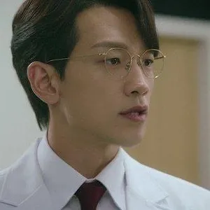 Ghost Doctor