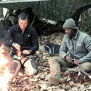 En pleine nature avec Bear Grylls