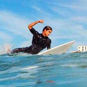 Make or Break : au sommet des vagues