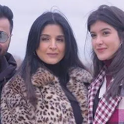 Fabulous Lives of Bollywood Wives