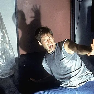 X-Files : Aux frontières du réel