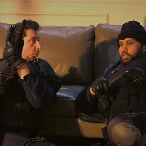 S3 E13 : Les Expendables : version française
