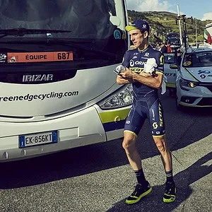 Manger. Courir. Gagner.