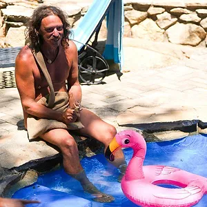 Naked and Afraid: Apocalypse