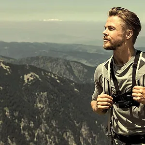 En pleine nature avec Bear Grylls