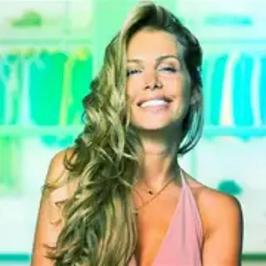 Dressing VIP by Maeva