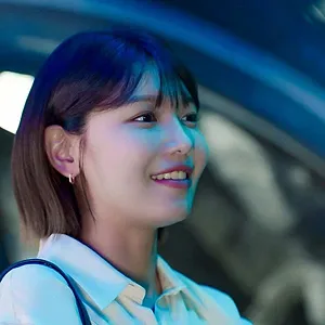 Le miroir aux idoles