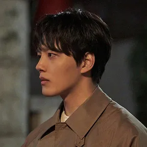 Link: Eat, Love, Kill