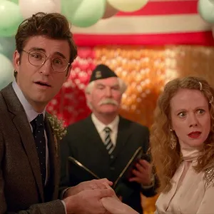 Quatre mariages et un enterrement