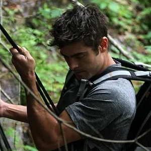 En pleine nature avec Bear Grylls