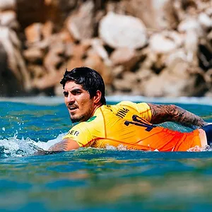 Make or Break : au sommet des vagues