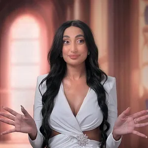 Love Is Blind, Habibi