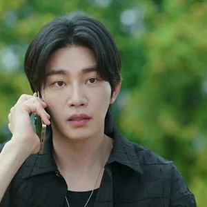 Le miroir aux idoles