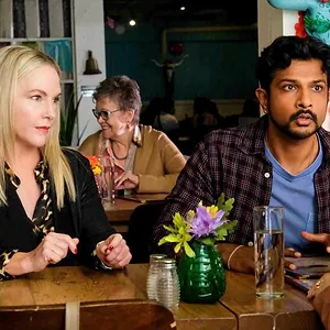 Ghosts : Fantômes à la maison