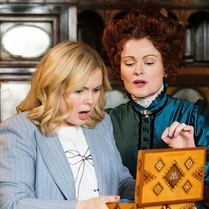 Ghosts : Fantômes à la maison