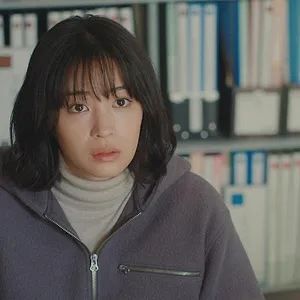 Qui a vu le paon danser ?