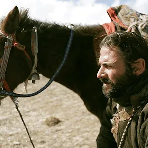 À l'épreuve d'une tribu