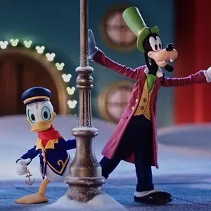 Mickey and Minnie's Christmas Carols