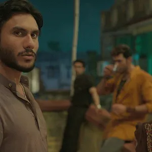 Khakee : Chronique d'un flic du Bengale