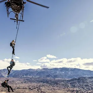 En pleine nature avec Bear Grylls