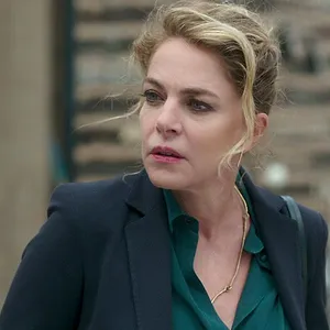 Sara, femme de l'ombre