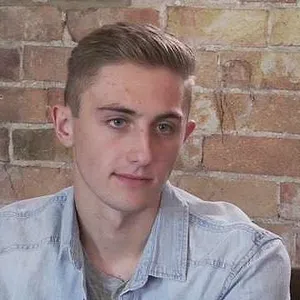 Catfish : Fausse identité