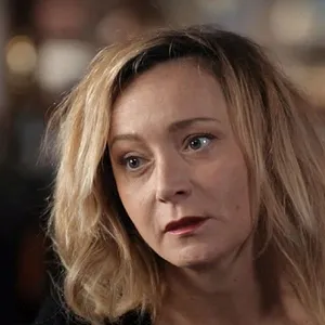 S1 E12 : Reviens, il est trop tard pour que tu restes encore