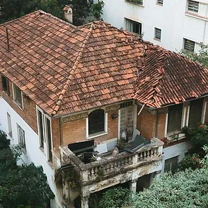 A Mulher da Casa Abandonada