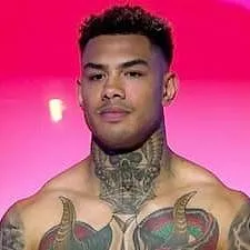 Naked attraction : l'amour à poil