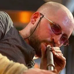 En verre et contre tous