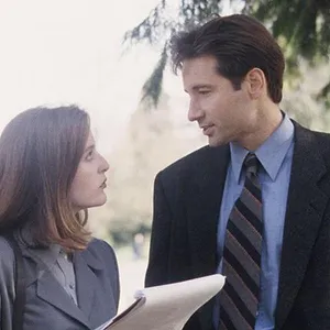 X-Files : Aux frontières du réel