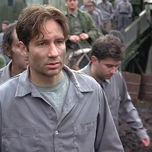 X-Files : Aux frontières du réel