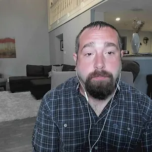 Catfish : Fausse identité