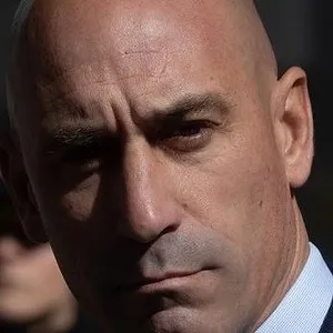 Jenni Hermoso vs. Luis Rubiales : Carton rouge pour un baiser forcé